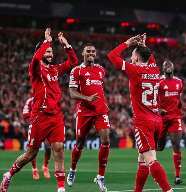 包含利物浦高位逼抢奏效，主场击败热刺的词条